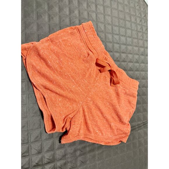 Women’s Athletic Works Gym Shorts In Orange/Red - Size M - Picture 4 of 10